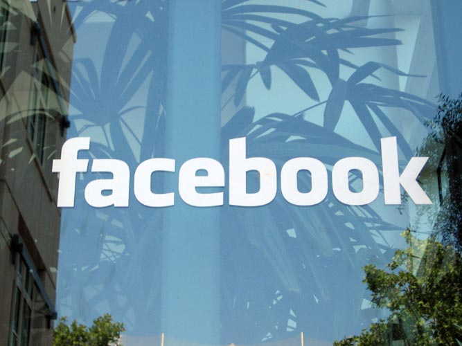 facebooklogo